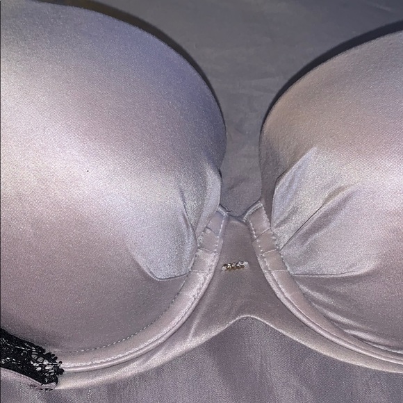 Beautiful bra - Picture 2 of 3